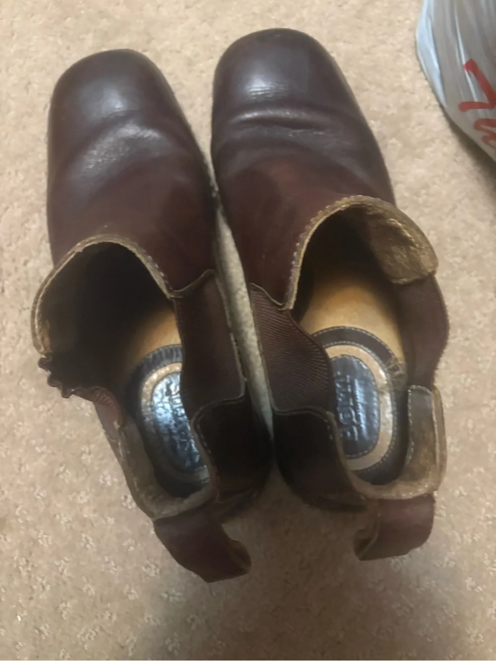 Born Men's Dark Brown Leather Chukka Boots